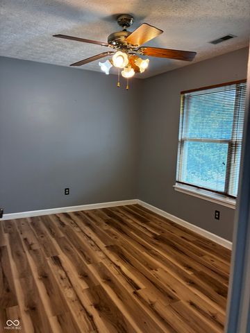 409 E Delaware Street, Fortville, IN 46040