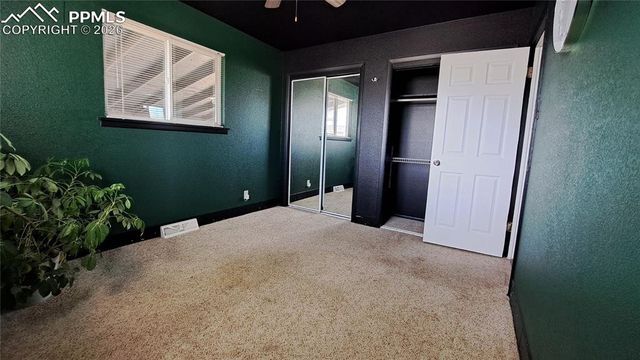 33 Wasatch Drive, Pueblo, CO 81005