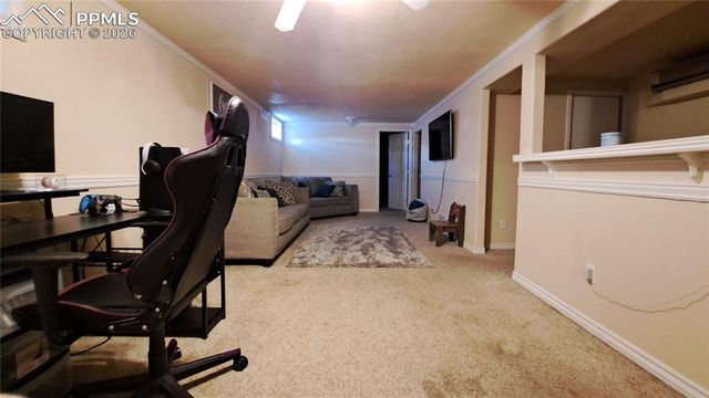 33 Wasatch Drive, Pueblo, CO 81005