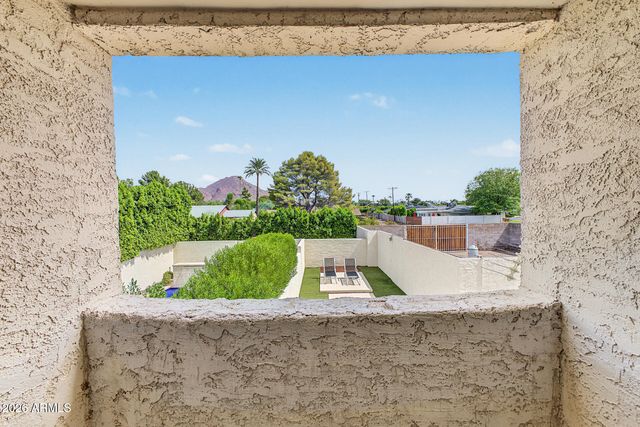 4656 N 40th Street, Phoenix, AZ 85018