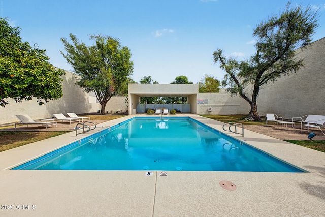 4656 N 40th Street, Phoenix, AZ 85018