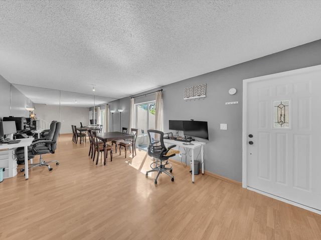 1749 NW 80th Avenue F, Margate, FL 33063