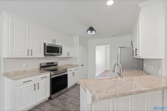 122 Emory Drive, Harvest, AL 35749