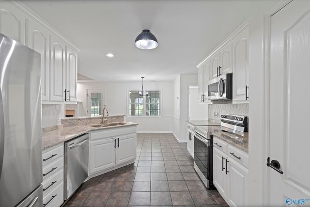 122 Emory Drive, Harvest, AL 35749