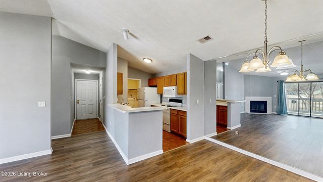 410 Ethridge Ave 207, Louisville, KY 40223