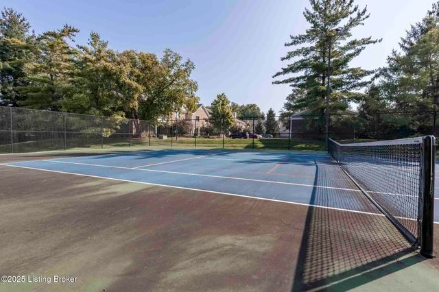 410 Ethridge Ave 207, Louisville, KY 40223