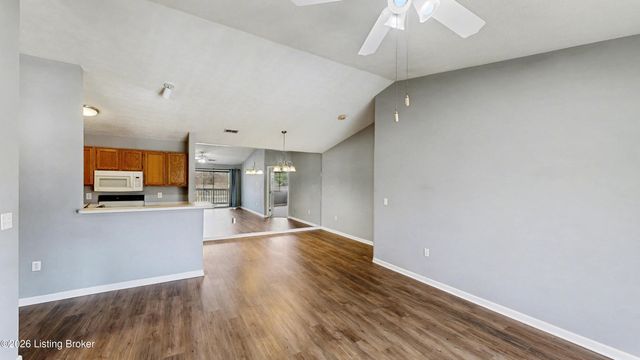 410 Ethridge Ave 207, Louisville, KY 40223