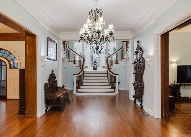 1701 Center Street, Little Rock, AR 72206