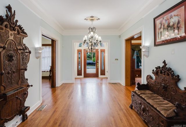 1701 Center Street, Little Rock, AR 72206