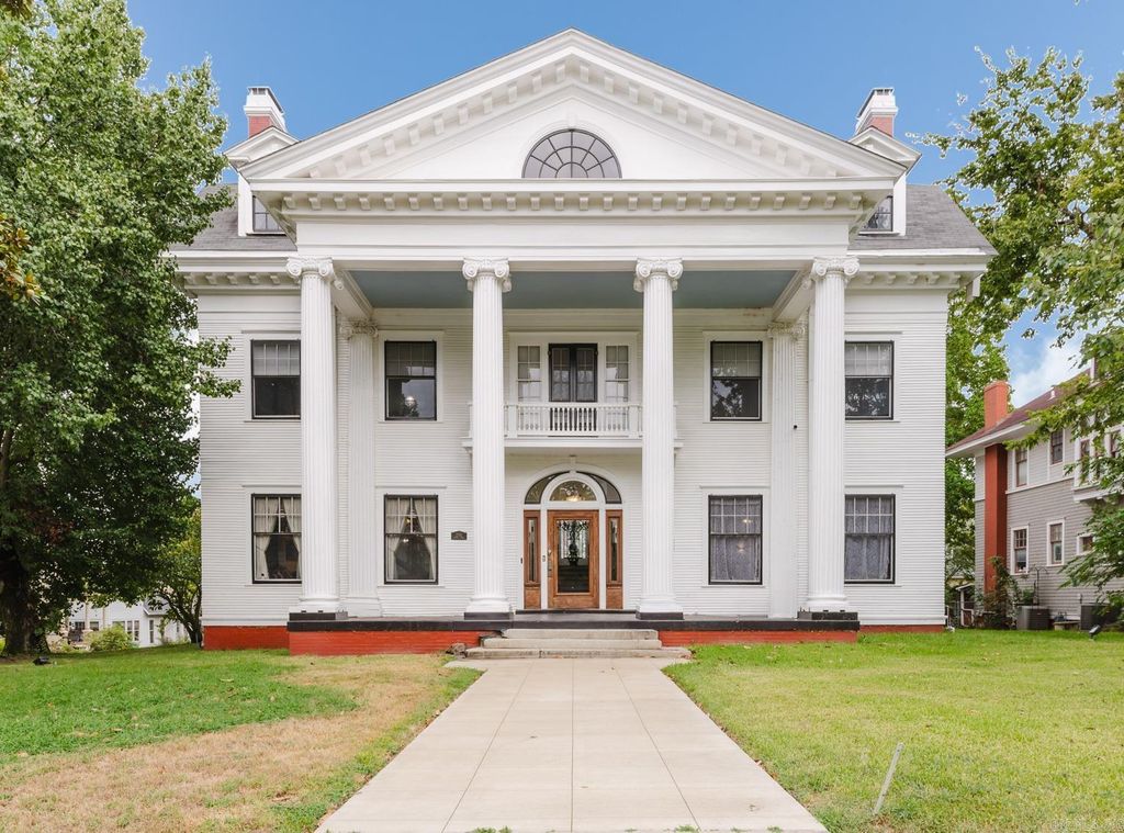 1701 Center Street, Little Rock, AR 72206