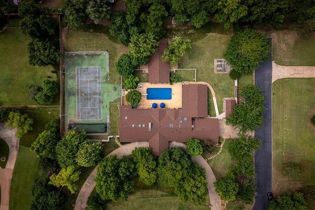 1400 Pranter Lane, Edmond, OK 73013