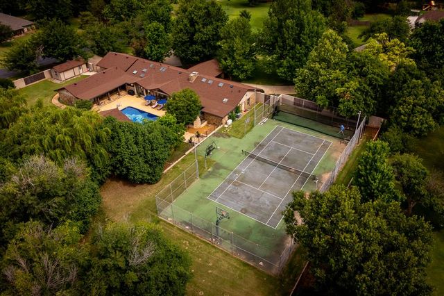 1400 Pranter Lane, Edmond, OK 73013