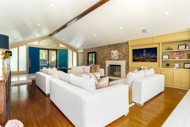 1400 Pranter Lane, Edmond, OK 73013
