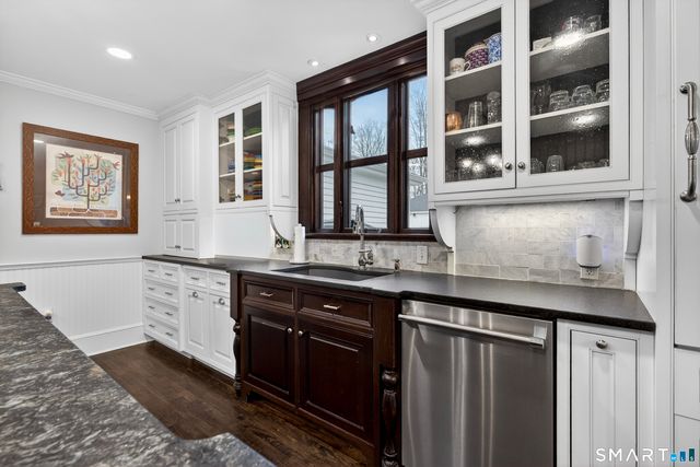 101 North Main Street, Essex, CT 06426