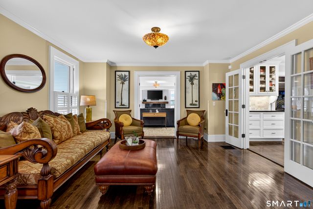 101 North Main Street, Essex, CT 06426