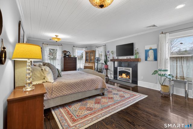 101 North Main Street, Essex, CT 06426