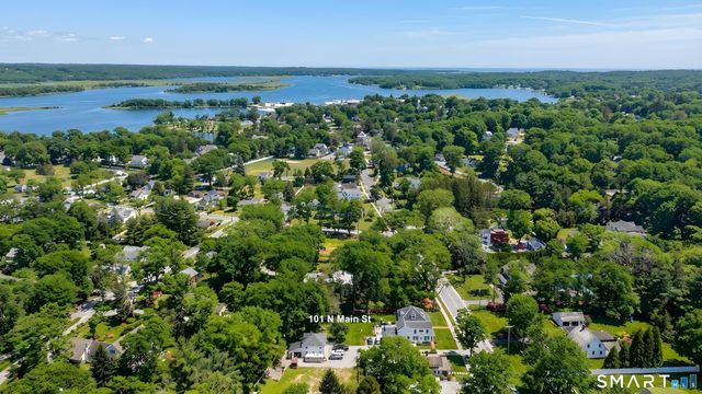 101 North Main Street, Essex, CT 06426