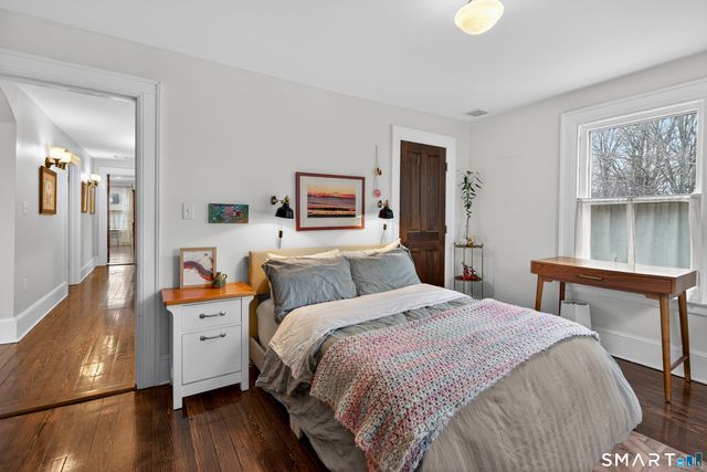 101 North Main Street, Essex, CT 06426