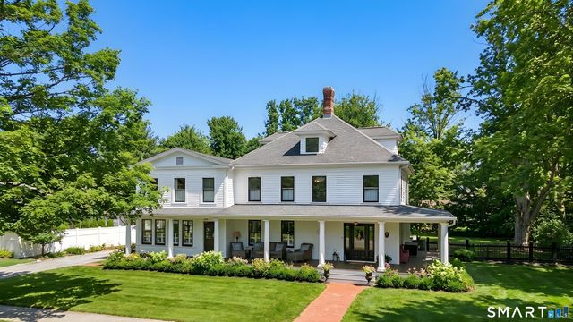 101 North Main Street, Essex, CT 06426