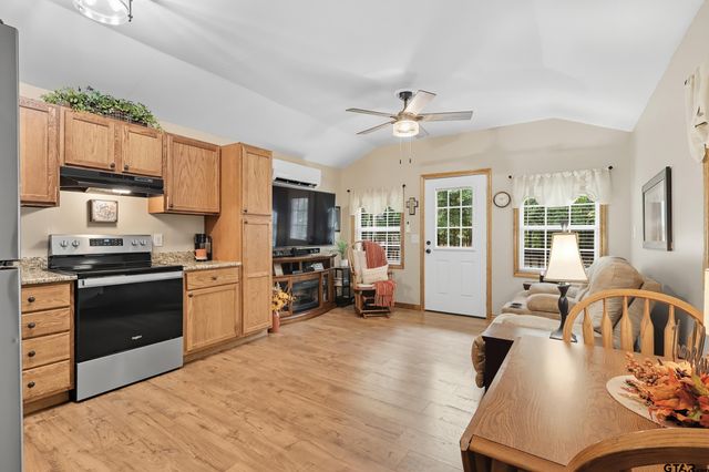 119 Private Road 52614, Pittsburg, TX 75686