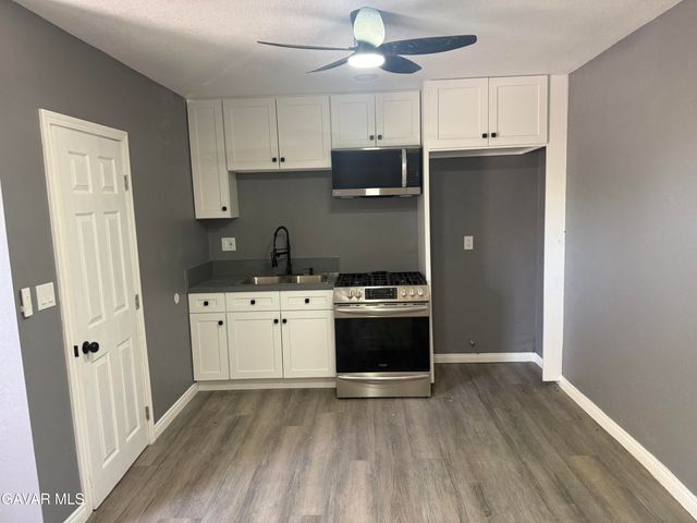 45320 Kingtree Avenue, Lancaster, CA 93534