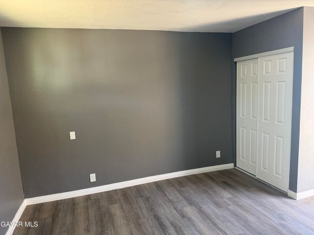 45320 Kingtree Avenue, Lancaster, CA 93534