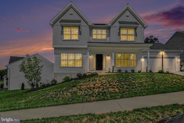 160 RED MAPLE DR, Etters, PA 17319