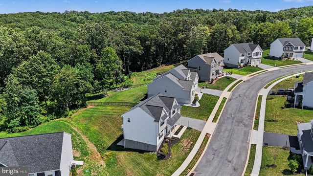 160 RED MAPLE DR, Etters, PA 17319