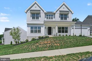 160 RED MAPLE DR, Etters, PA 17319