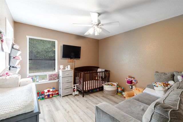 7698 Fm 920, Poolville, TX 76487