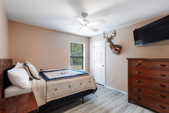 7698 Fm 920, Poolville, TX 76487