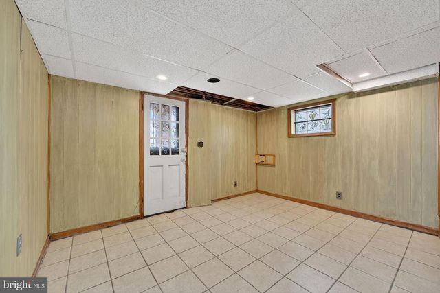 3701 CAMDEN ST SE, Washington, DC 20020