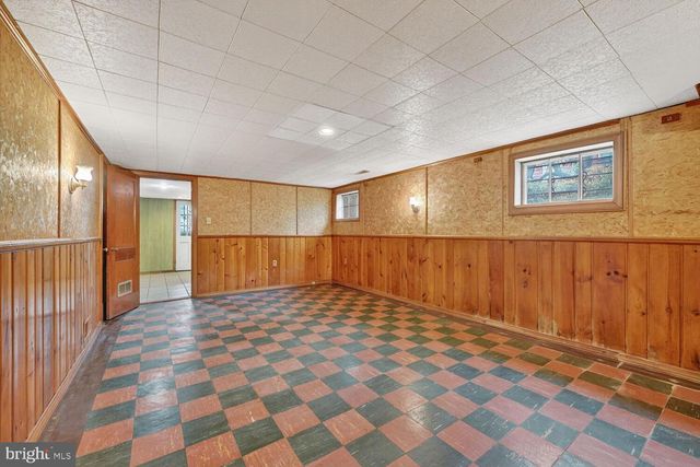 3701 CAMDEN ST SE, Washington, DC 20020