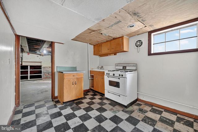 3701 CAMDEN ST SE, Washington, DC 20020