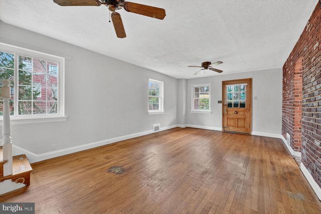 3701 CAMDEN ST SE, Washington, DC 20020