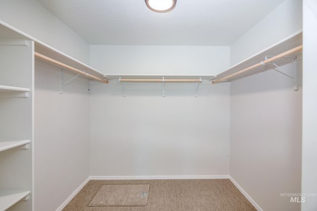 1740 SW Besra Dr, Mountain Home, ID 83647