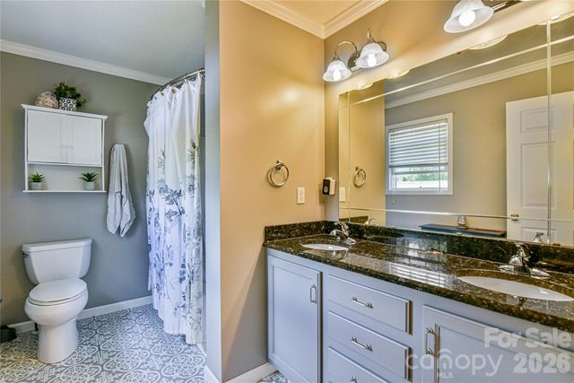 116 Kay Road, Flat Rock, NC 28731