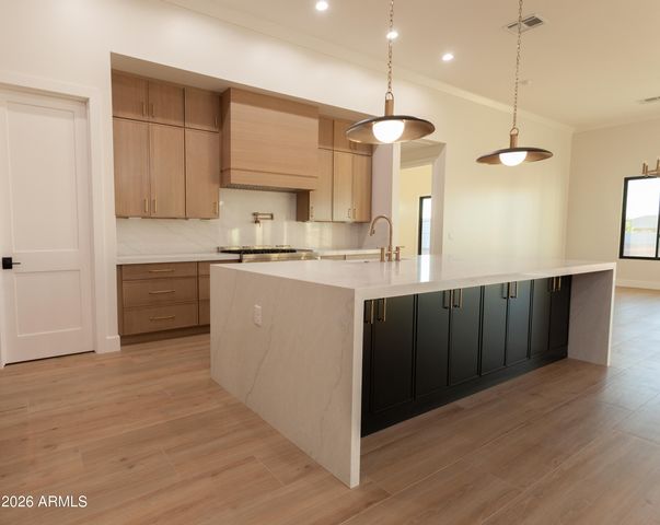 3782 E Weston Lane, San Tan Valley, AZ 85140