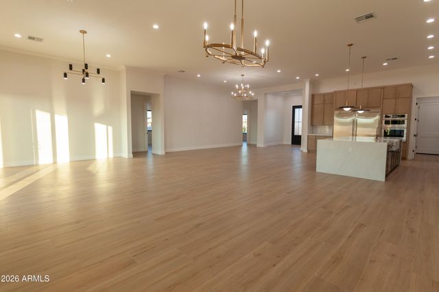 3782 E Weston Lane, San Tan Valley, AZ 85140