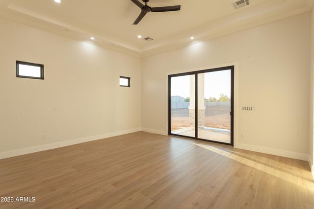 3782 E Weston Lane, San Tan Valley, AZ 85140