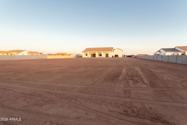 3782 E Weston Lane, San Tan Valley, AZ 85140