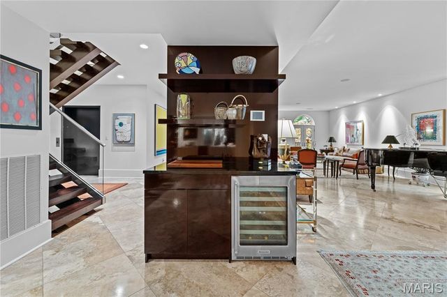 60 Brighton Way 3S, Clayton, MO 63105