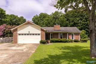 521 Bell Circle, Huntsville, AL 35811