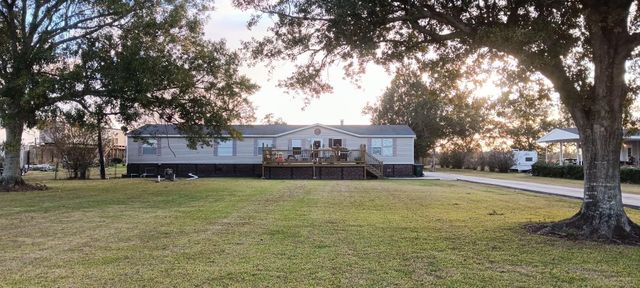 516 Aragon Road, Montegut, LA 70377