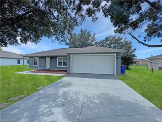 210 Manatee ST, Fort Myers, FL 33913