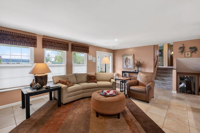 4 Brookside Court, Washington Court House, OH 43160