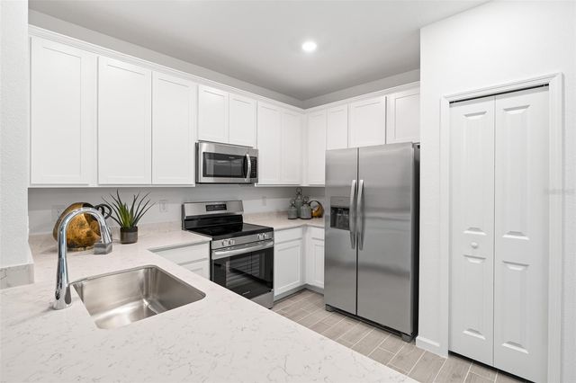 3639 SE 37TH ROAD, Ocala, FL 34480