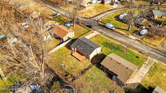 10810 Dorton Dr, Louisville, KY 40272