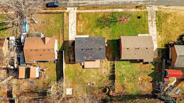 10810 Dorton Dr, Louisville, KY 40272