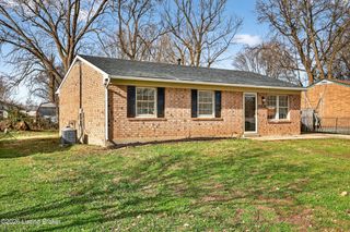 10810 Dorton Dr, Louisville, KY 40272